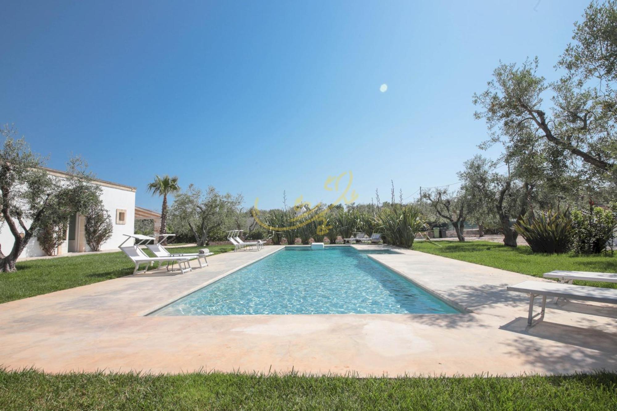 Td Dimora Del Giglio With Organic Garden With Pool Villa Ostuni Kültér fotó