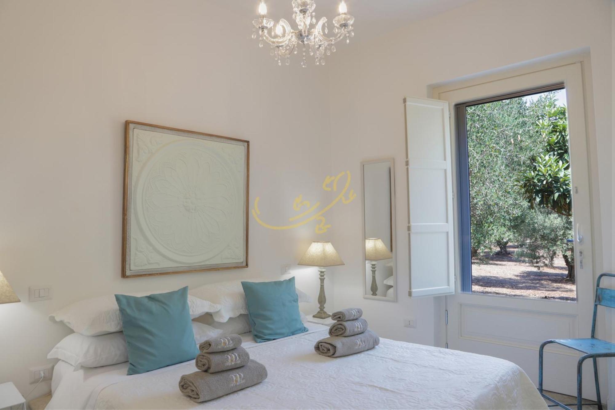 Td Dimora Del Giglio With Organic Garden With Pool Villa Ostuni Kültér fotó