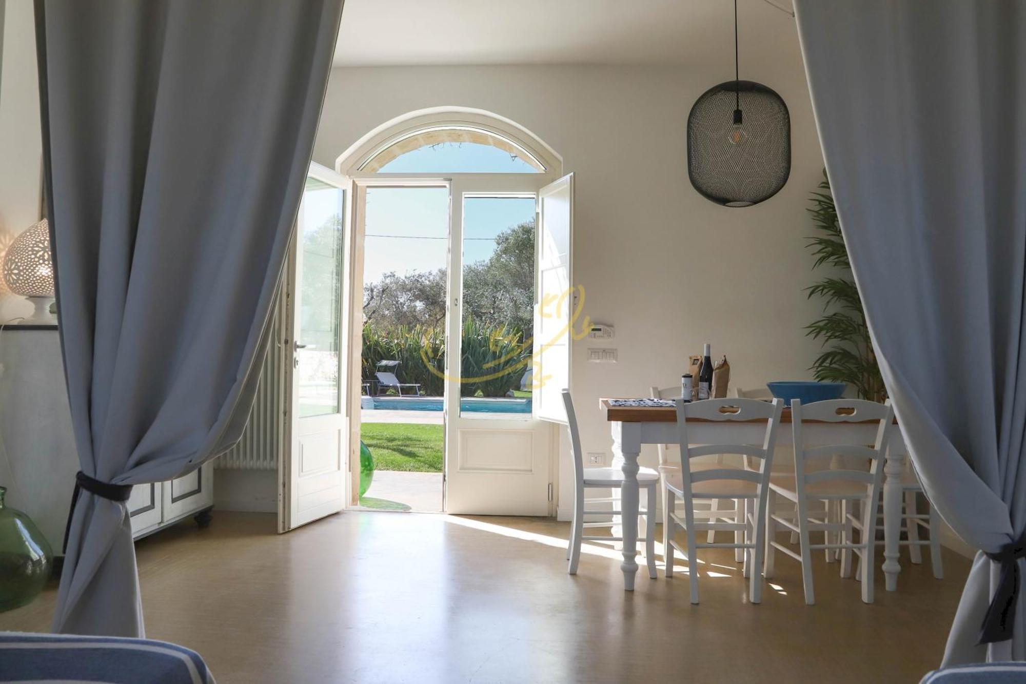 Td Dimora Del Giglio With Organic Garden With Pool Villa Ostuni Kültér fotó