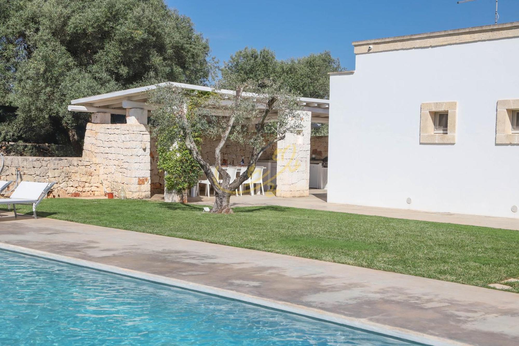 Td Dimora Del Giglio With Organic Garden With Pool Villa Ostuni Kültér fotó