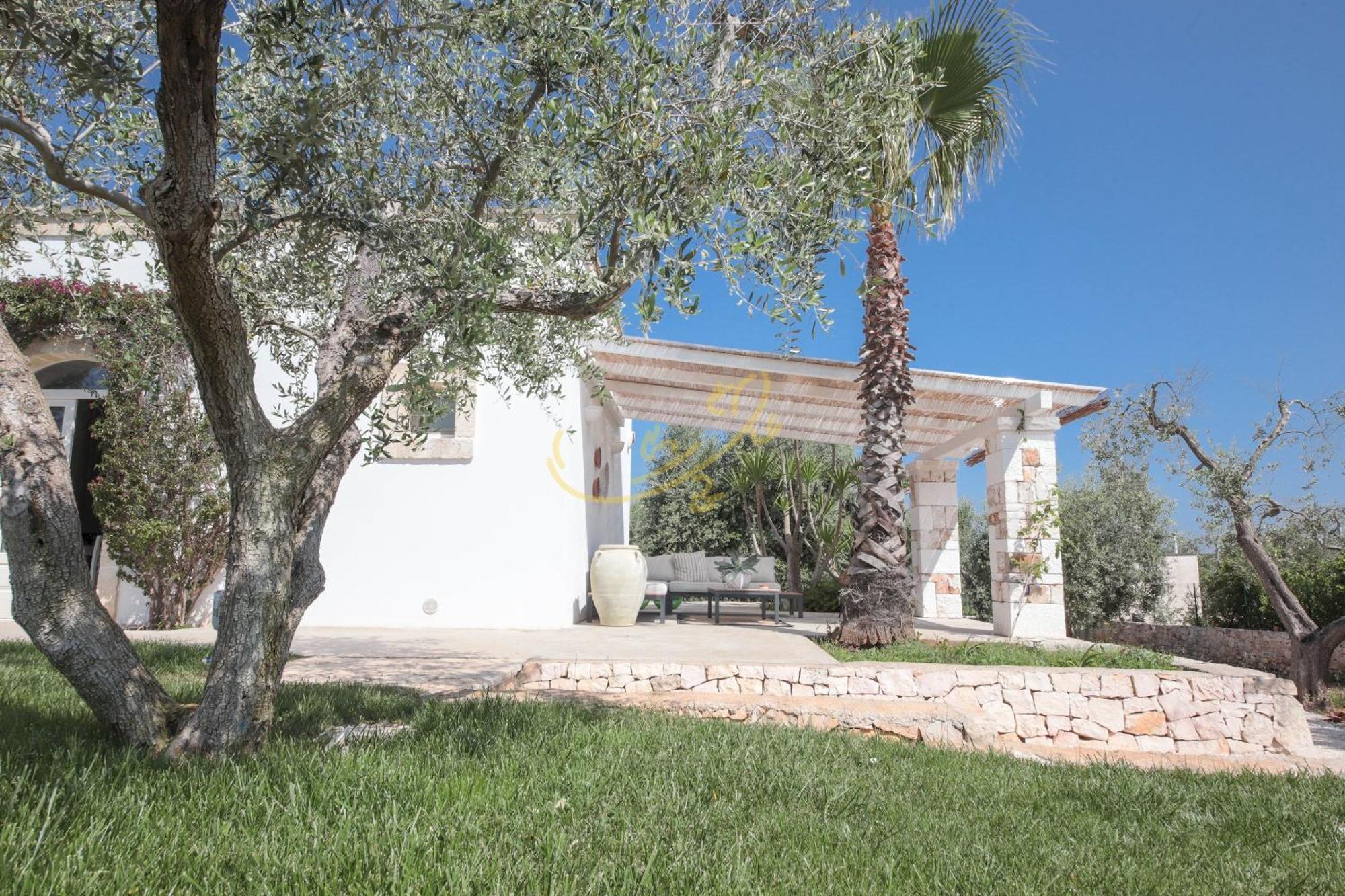 Td Dimora Del Giglio With Organic Garden With Pool Villa Ostuni Kültér fotó